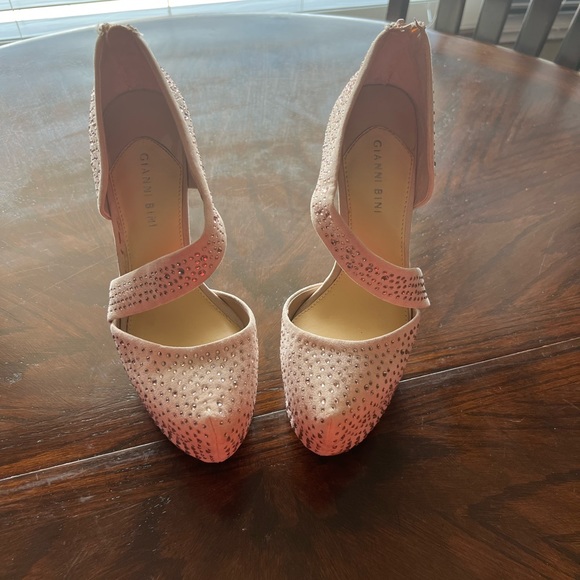 Size 10 Gianni Bini heels!! Gorgeous!! - Picture 5 of 5